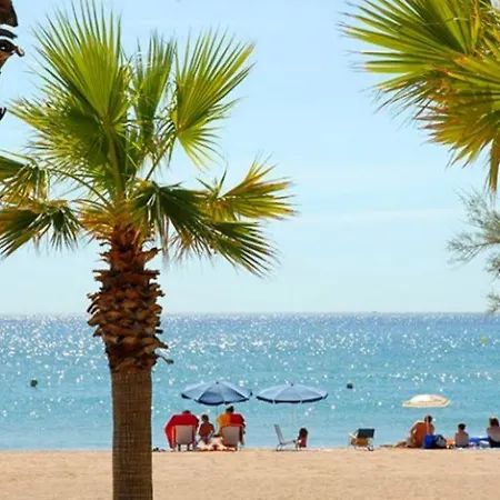 Appartement Superbe Classe 3 Etoiles, A 150 M De La Plage De Sable Fin
